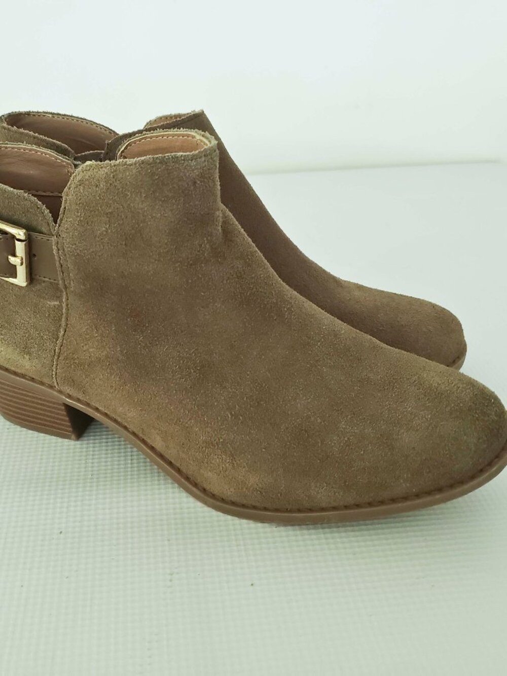Vionic Brown Suede Booties SIZE 7